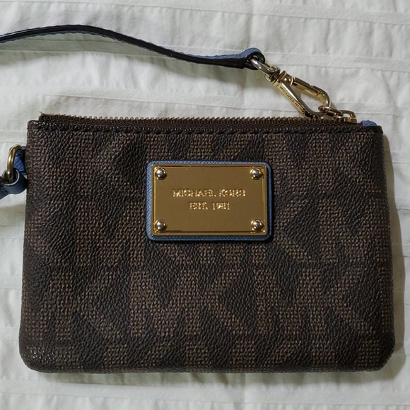 MICHAEL Michael Kors Handbags - Michael Kors ladies wristlet wallet small